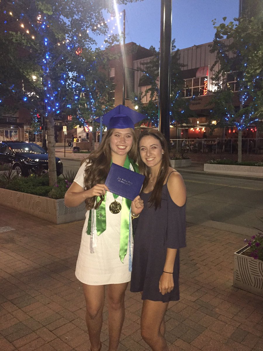 fallonconnors_4's tweet photo. HAPPY BIRTHDAY KADIESEN!! Love you so much and I'm thankful for your weirdness every day💓💓 https://t.co/c3098jHxB3