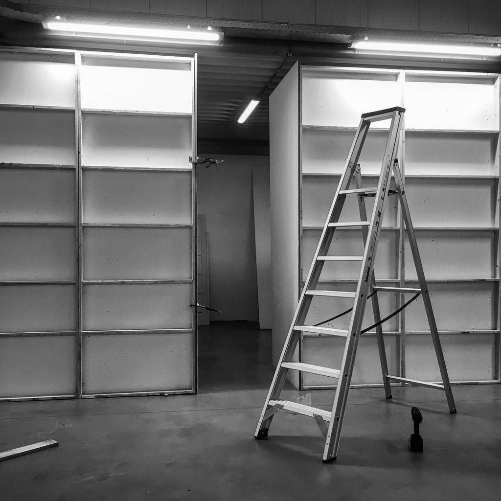 Lenzer_be's tweet photo. Work in progress, my new space for exposition! #freework #expo #lichting #fotografie #photography #interior #soonm… https://t.co/dF09gAAzLK https://t.co/J5U0diZYBo