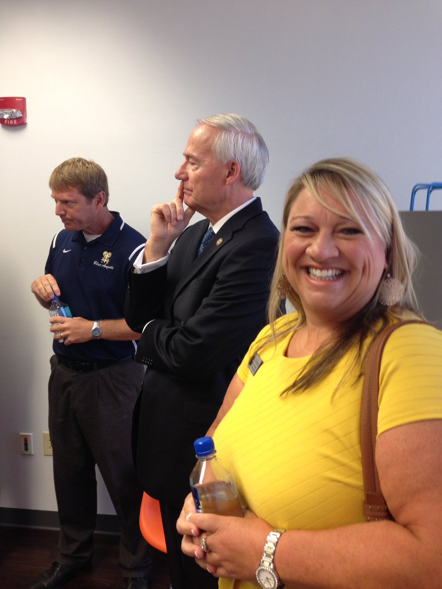 BelindaShook's tweet photo. Attending press conference with @AsaHutchinson for Apptegy! Jobs for Arkansas and better communication for our community! https://t.co/bh4pqDWbpM