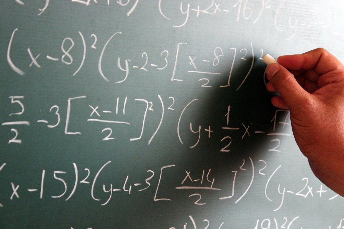 British Academy responds to #SmithReview of post-16 Mathematics education ow.ly/ZXW830dMtKW