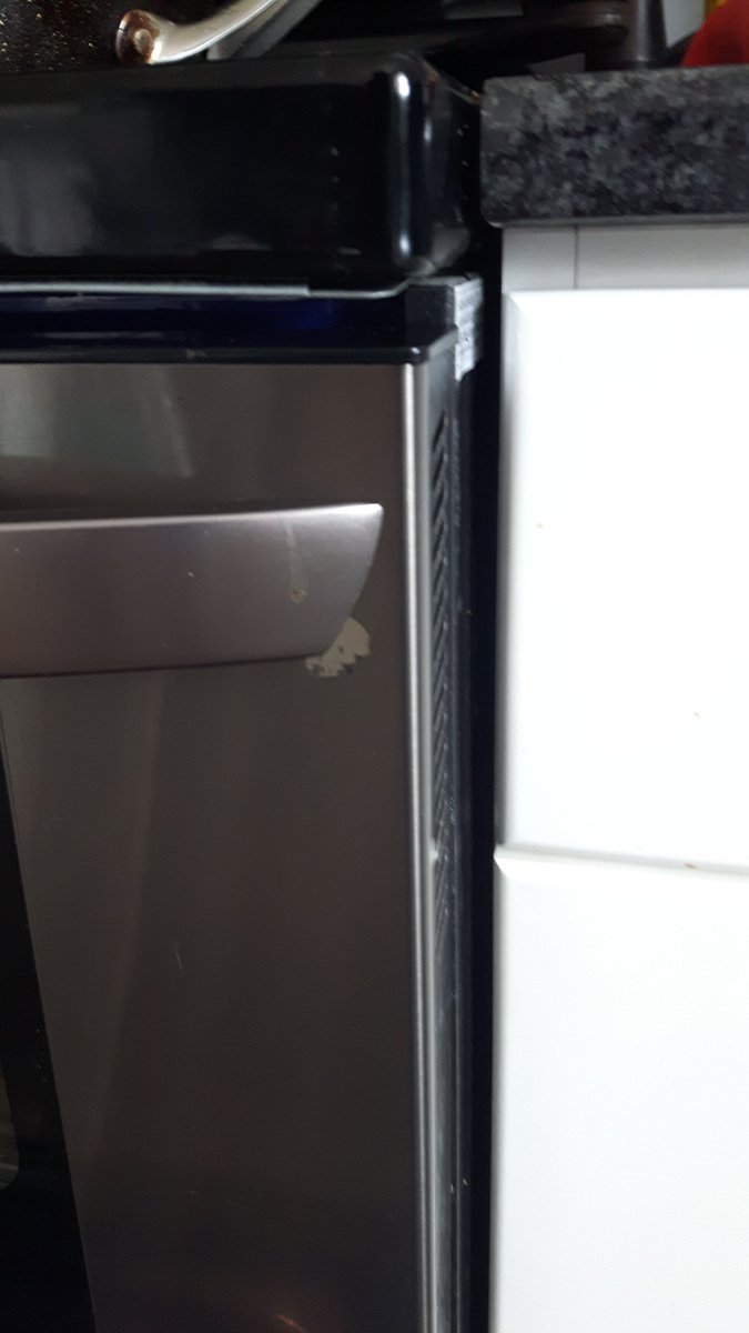LorieTracey1's tweet photo. #LG #LifesGood products and warranty is horrible.  Horrible service https://t.co/xGA37FRwRC