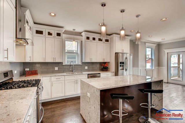 Sleek #kitchen #remodel in 60634. #RealEstate #homedesign #HomeImprovement 
See more: bit.ly/2tOaB7y