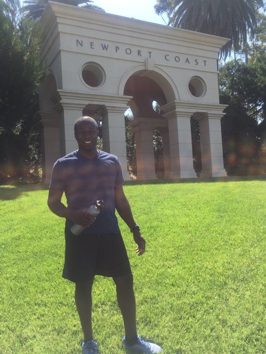 Dr_C_Mo's tweet photo. Now back to the pool. #fsusdrunthis #100daysofsummer https://t.co/nFtX6MtOtm