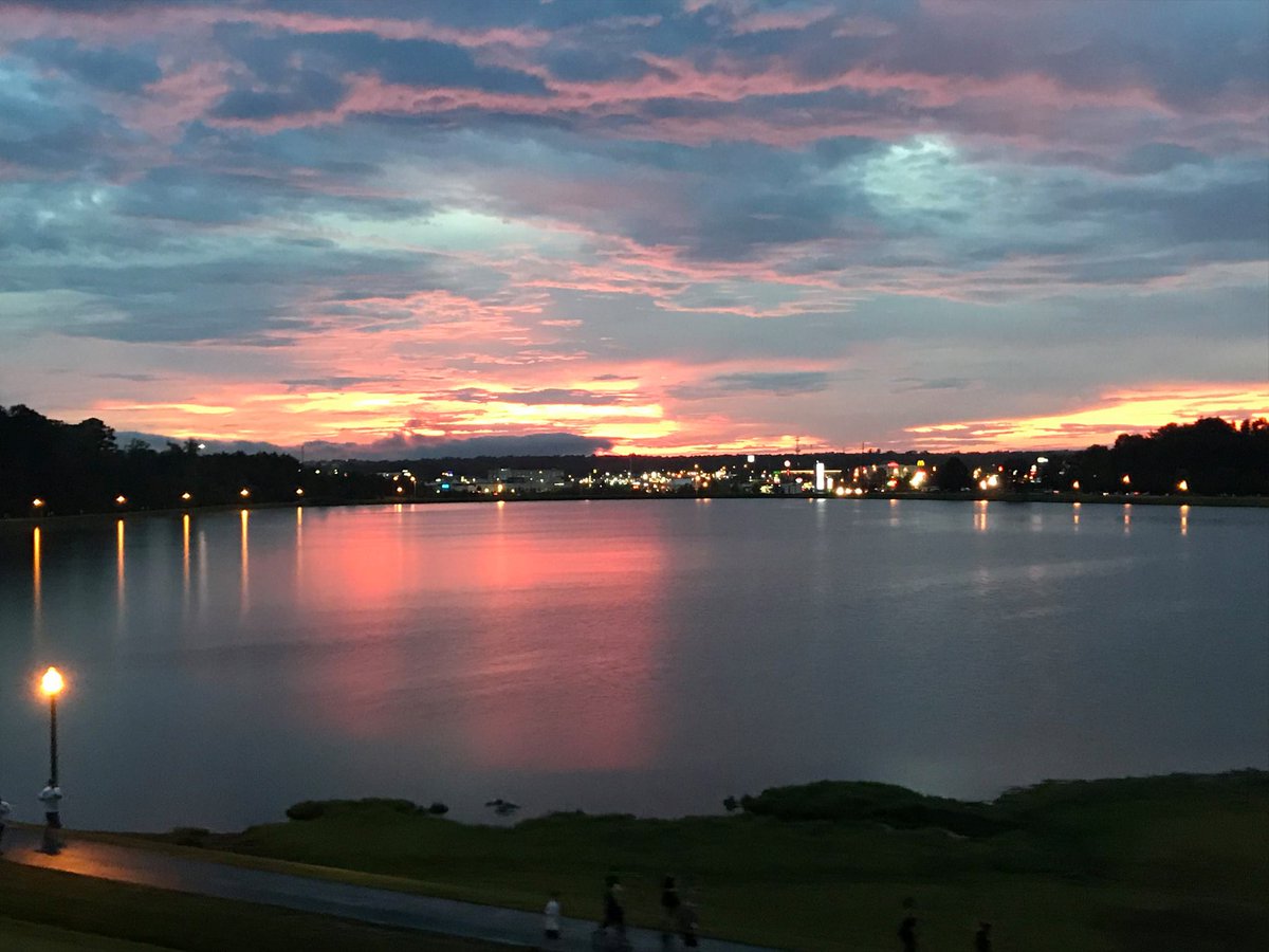 Explore the great outdoors at Bonita Lakes! Whether you like to run, walk, fish, hike, mountain bike, ride horses or kayak.