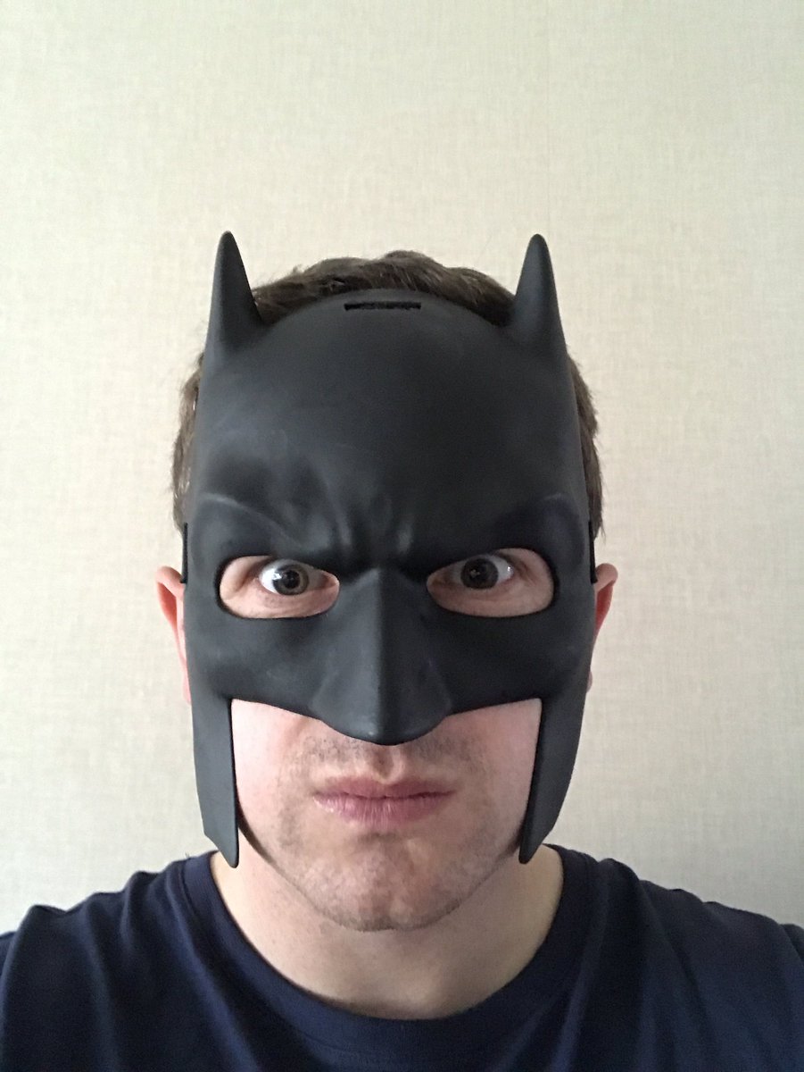 M_wyp_'s tweet photo. @WYP_ChrisCahill is it that time again? #batman #outercity #gothamcity https://t.co/J50zAoOAyo