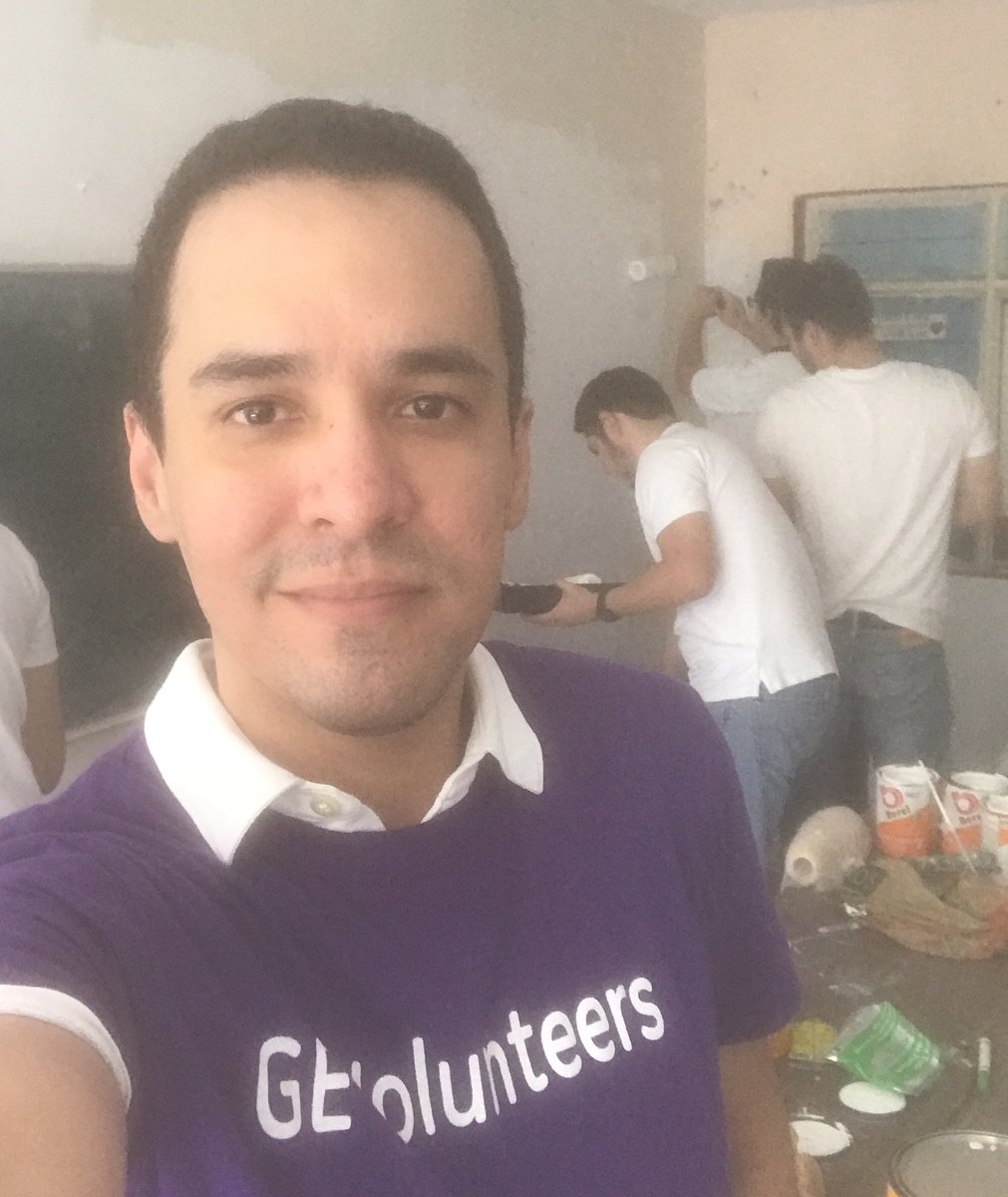 Mr_Adrn's tweet photo. Monterrey México Team, on our community service day @GETRANSPORT #GEcares #GEVolunteers https://t.co/ngVnVSB2iA
