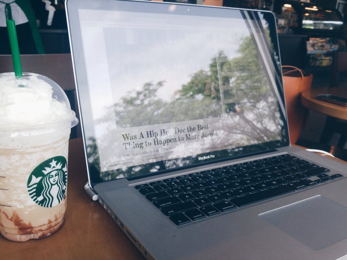 SQuireTDot's tweet photo. The young men I mentor will have a field day once they see that I've been to @Starbucks again.

But that #Smores frap tho...

*Shrugs* https://t.co/u7WzTk78uG