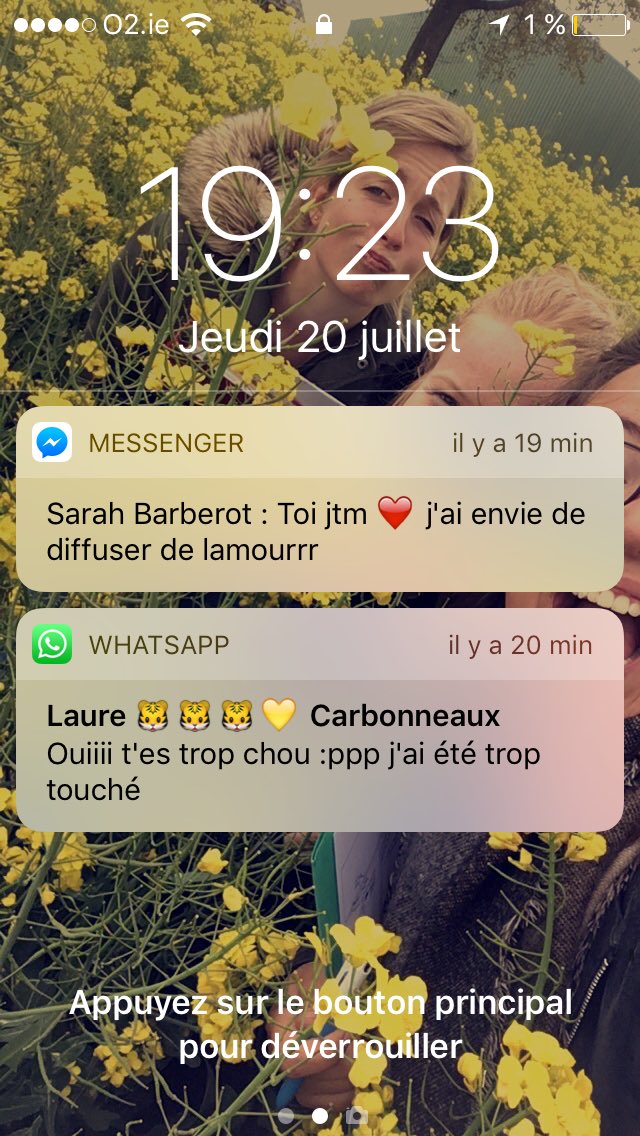 AliiceDubos's tweet photo. J'ai des copines parfaite 😍 #BcpD'amouur https://t.co/0Sn2YZ6ezB