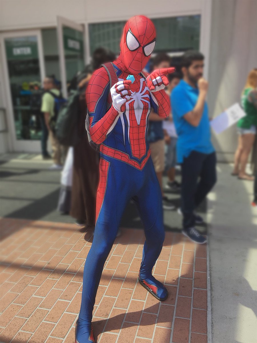 XYFindIt's tweet photo. Apparently even Spider-Man loses his things! #XYFindIt #XY3 #comiccon2017 #Spiderman https://t.co/WBEQJn7spW