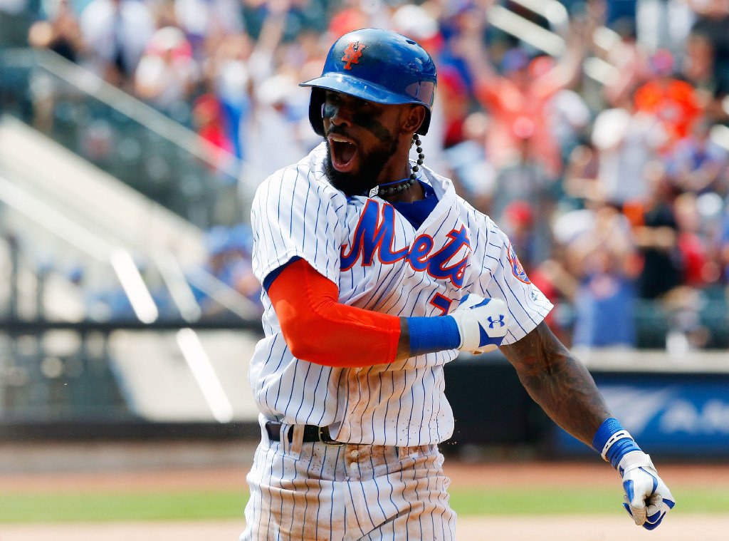 ESPNInsights's tweet photo. José Reyes' 4th career walk-off hit (2nd as member of Mets).

Mets snapped a 5-game losing streak in day games. https://t.co/zsNw3FHCfT