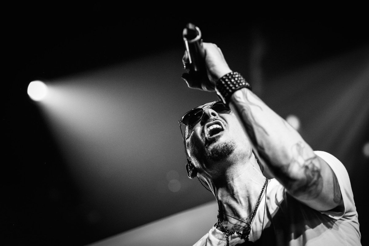 MattieValentine's tweet photo. Stunned and heartbroken. RIP. https://t.co/cKPmG6xKsT