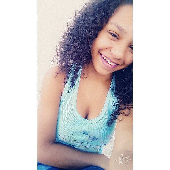 MirelaMacedo4's tweet photo. Tão Forte Por Fora.Tantas Confusões Por Dentro,Mente Calma Coração Barulhento ❤😌🍃 https://t.co/BRpcS3TnGR