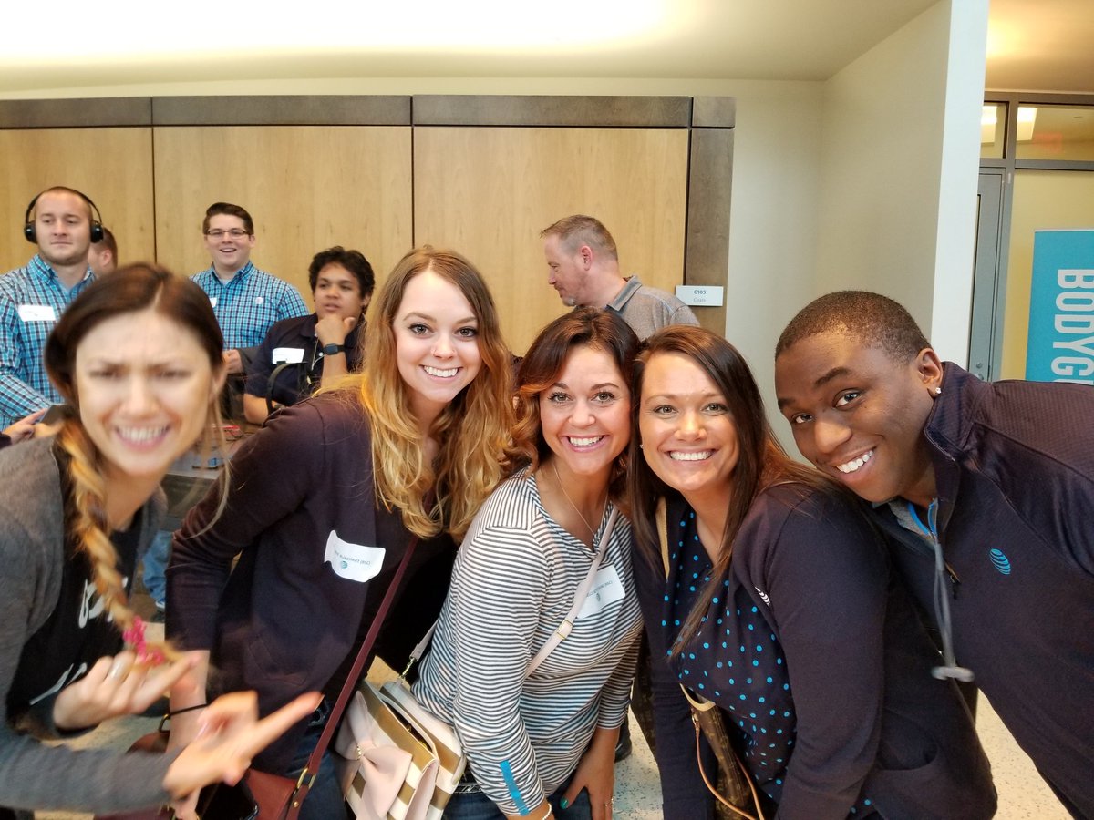 Attaccesryaccelrator tweet media