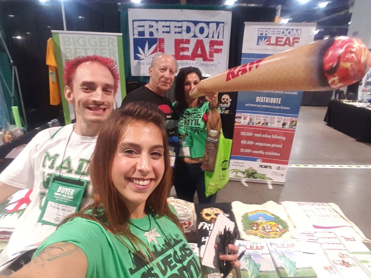 LasVegasNORML's tweet photo. Catch  @LasVegasNORML today at booth #2075 @champstradeshow today until 6 PM! #LVNORML #CHAMPS #LasVegas #MMJ #LegalizeIt https://t.co/WtgAyjpW8i