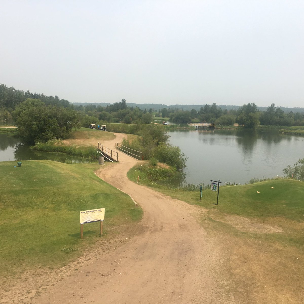 Mix1079FM's tweet photo. We're live @GooseHummockGR until 2:00 p.m. Come check out the phenomenal course! #107days #10TownTour 😎 https://t.co/0vz29hRLEO
