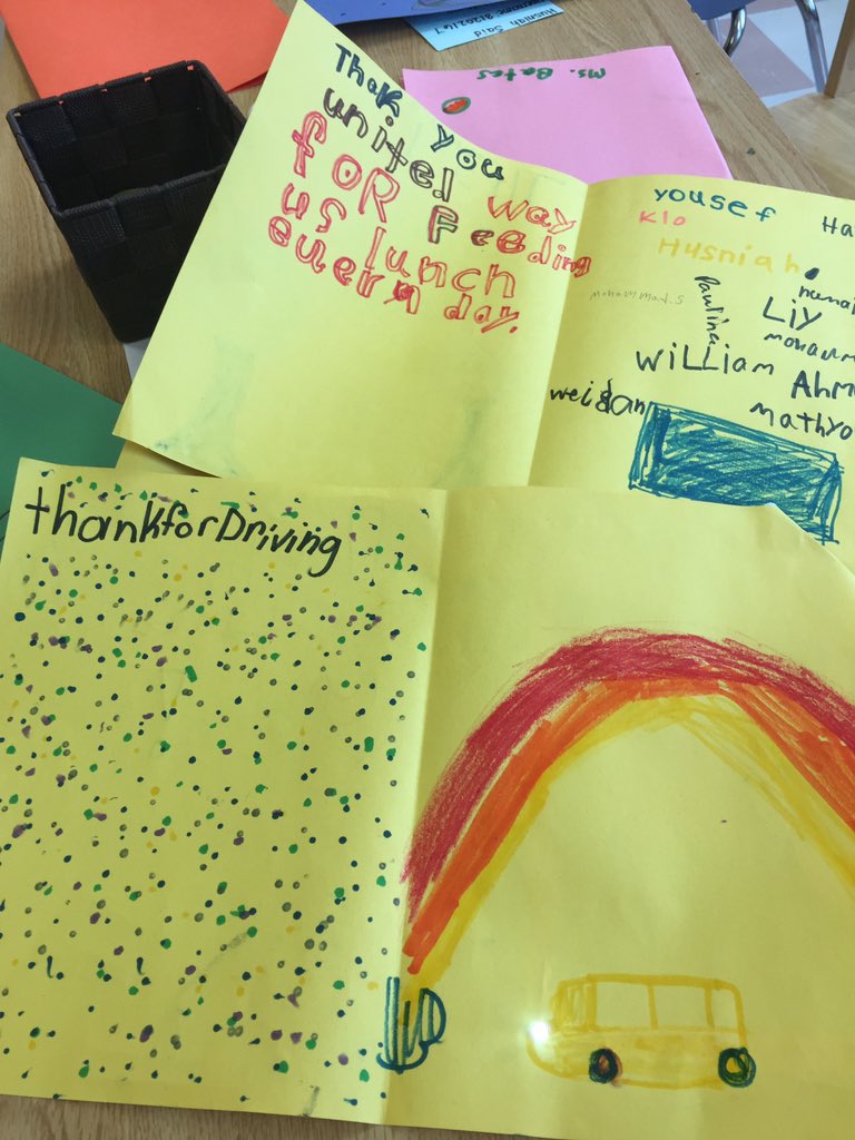 gelseapizzuto's tweet photo. Today we learned about circuits and made light up cards for all of the wonderful people who made Camp Wonder possible! #2017SLPgecdsb https://t.co/nx6vaPJNbX