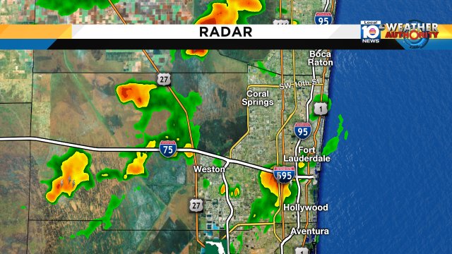 Storms are popping over Broward county. Watch out for lighnting and heavy downpours! https://t.co/WkY1EbxE3Q