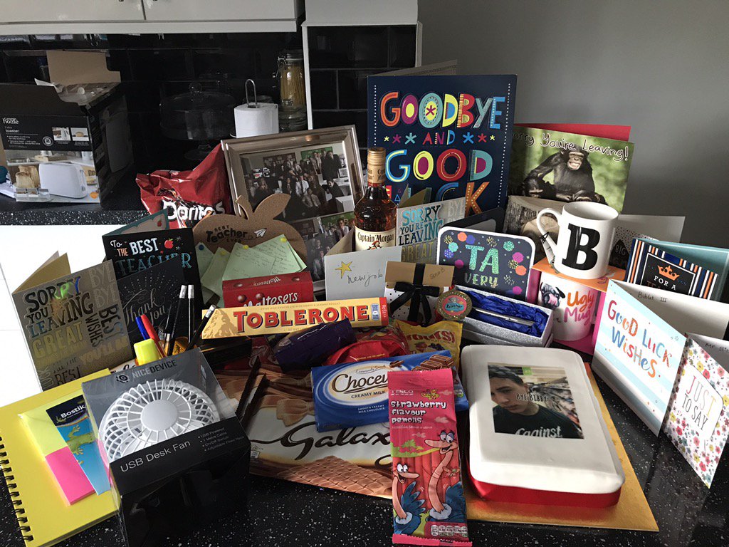 KBA_SteelBand's tweet photo. Overwhelmed by staff and students' generosity. It' been a privilege working with you! Good luck for the future!💚❤️💛💙 https://t.co/El5AloKIlI