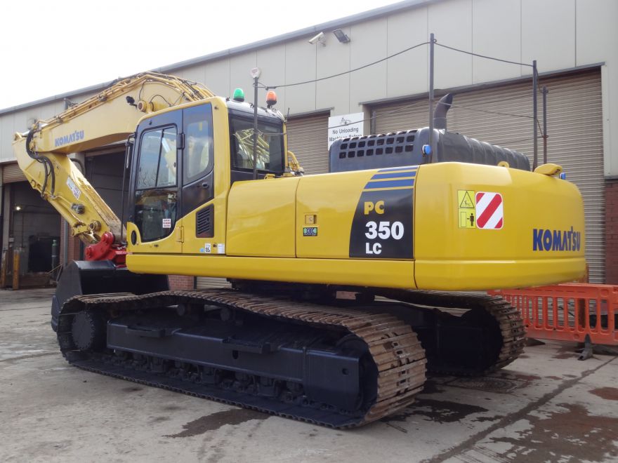 PlanetCranes's tweet photo. Komatsu PC350LC-8 #excavator available NOW and #live soon on https://t.co/hu2C8ZtcS2
#komatsu #2013 #digger #lowhours https://t.co/WKdjMfBREb