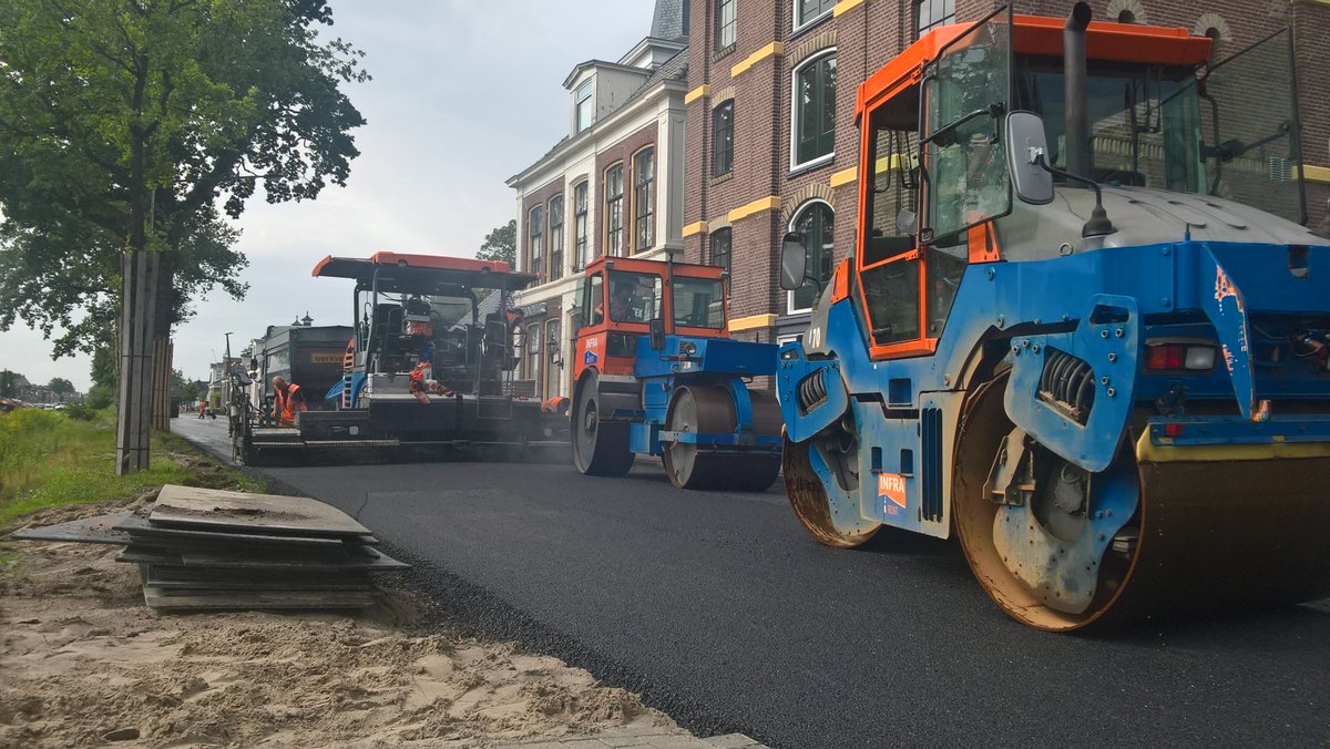 #heerenveen nu deklagen Konwe-Bright op de kruisingen  aan de Fok