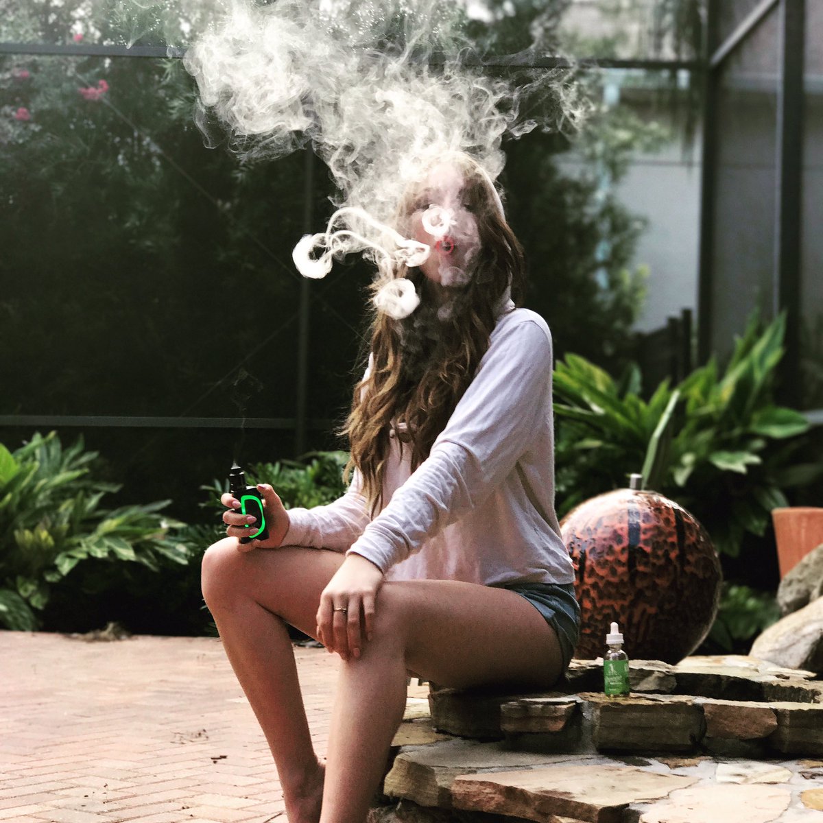 The_Otrainer's tweet photo. Follow our instagram! @theotrainer #vapestagram #vapestar #vapenation #vapejuice #vapetricks #girlsthatvape #vapeshop #vapeshop #otrainer https://t.co/JqJJB1r0e3