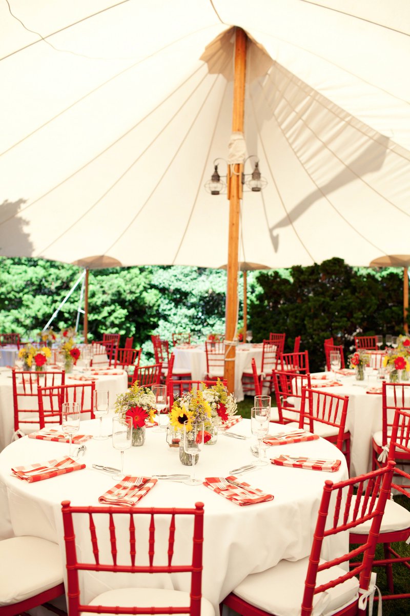 #TBT to a classic #capecod summer #clambake! (photo credit: <a href="/staceyhedman/">Stacey Hedman</a>)