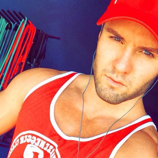 Who needs some eye candy?😍😍  #thursdaythoughts #menshowlive #girlsnightout #summer17