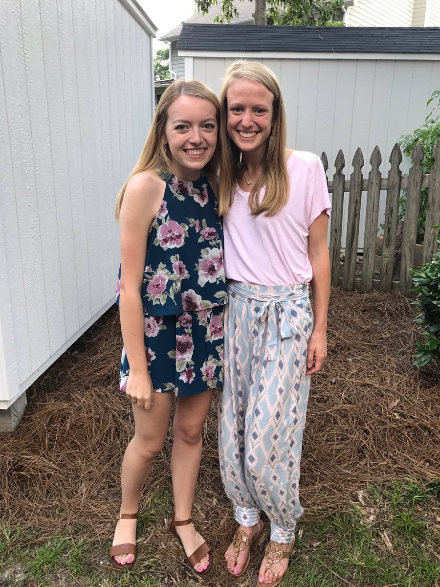 daymaddie4's tweet photo. Wishing the happiest of birthdays to this sweet friend! I hope 18 is everything you wish for AG! Can't wait to celebrate! 🏖❤️ https://t.co/ynsB0zlKpT