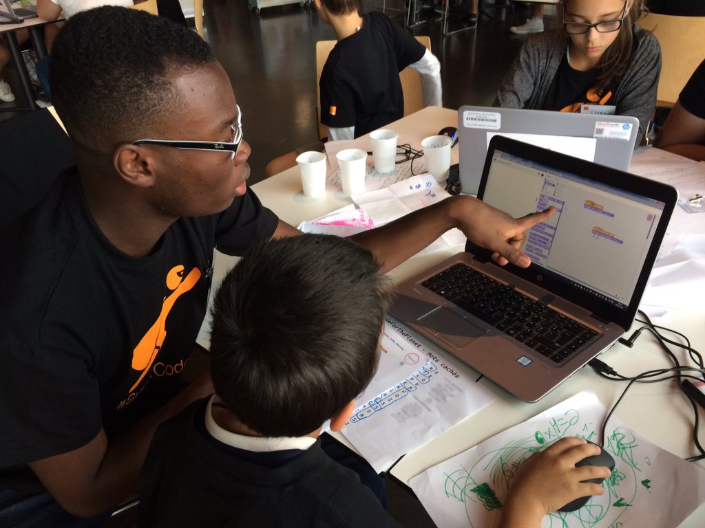 JML137's tweet photo. Bravo à tous les makers #supercodeurs qui ont participé aujourd'hui au #hackathon #CodeForThePlanet !!! https://t.co/l0t1TB17Ai