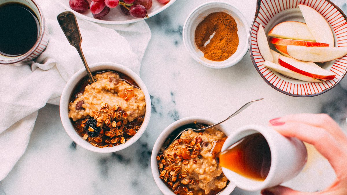 ness_labs's tweet photo. Is skipping #breakfast really bad for you? Debunking the myth with @KatB_Nutrition: https://t.co/vrR49YpLxG #lysalife #nutrition https://t.co/D29fkaBaDH