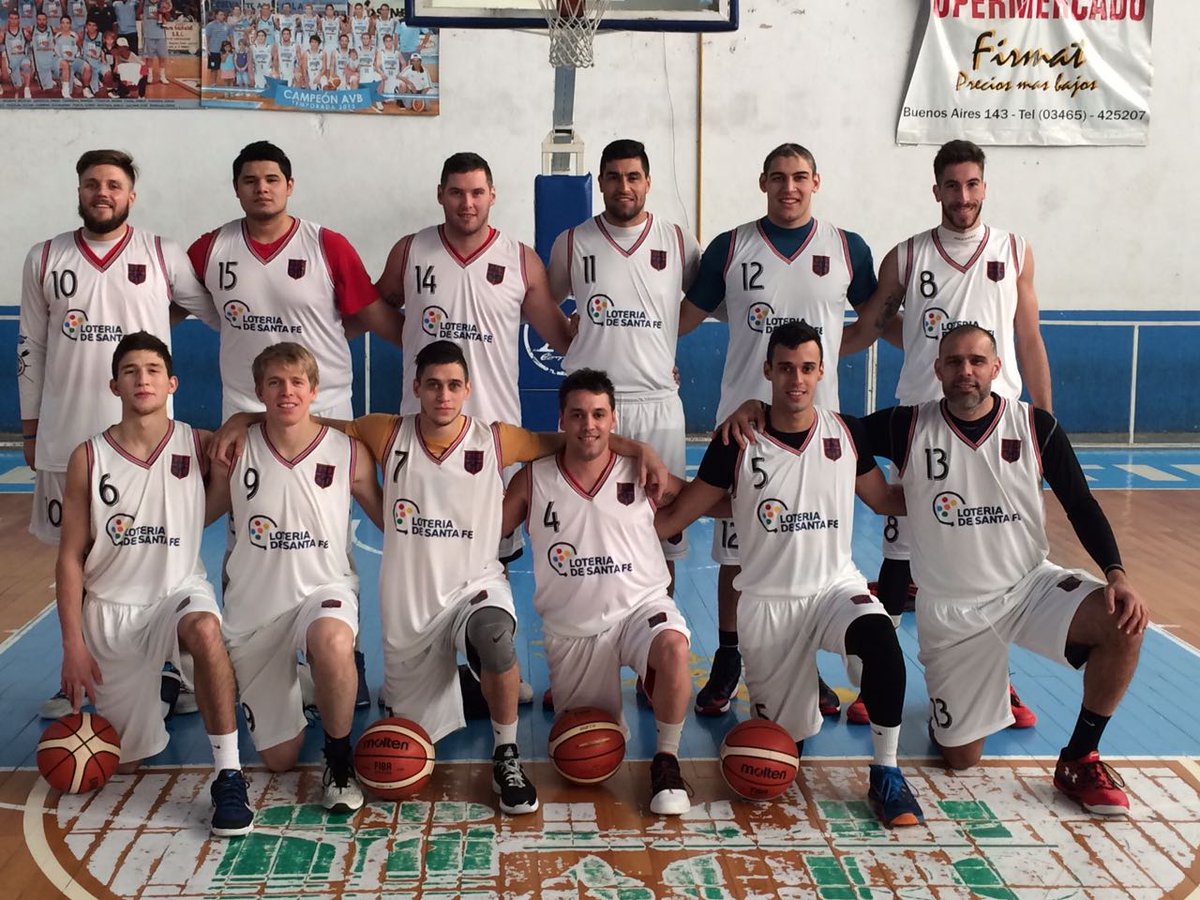 Bebodelagente's tweet photo. Q buena banda!!...a dejar a santa fe lo mas alto posible carajo!!!.. https://t.co/w5R7Rfm08X