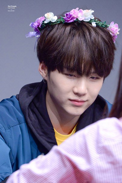 Karina_Chon's tweet photo. Прекрасный цветочек!
#ARMY @BTS_twt https://t.co/fjQqimtfpF