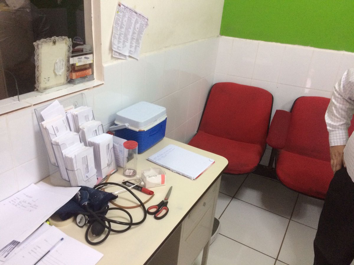 asolidaridad's tweet photo. Nos llegan fotos de los voluntarios del dispensario médico que se está realizando desde As Mérida #Verano misión https://t.co/GCqTtBHECx
