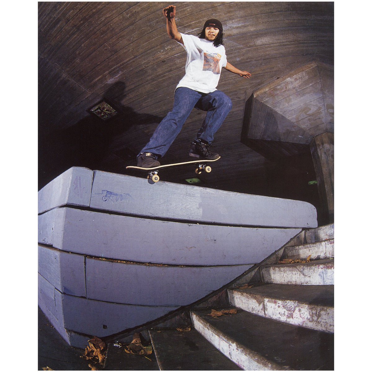 Sidewalkmag's tweet photo. A #clean as a whistle #Southbank beam receives a #backsidenosegrind #revert from the #legend that is #BenJobe - photo @wigworland #London https://t.co/ld205MwP2R