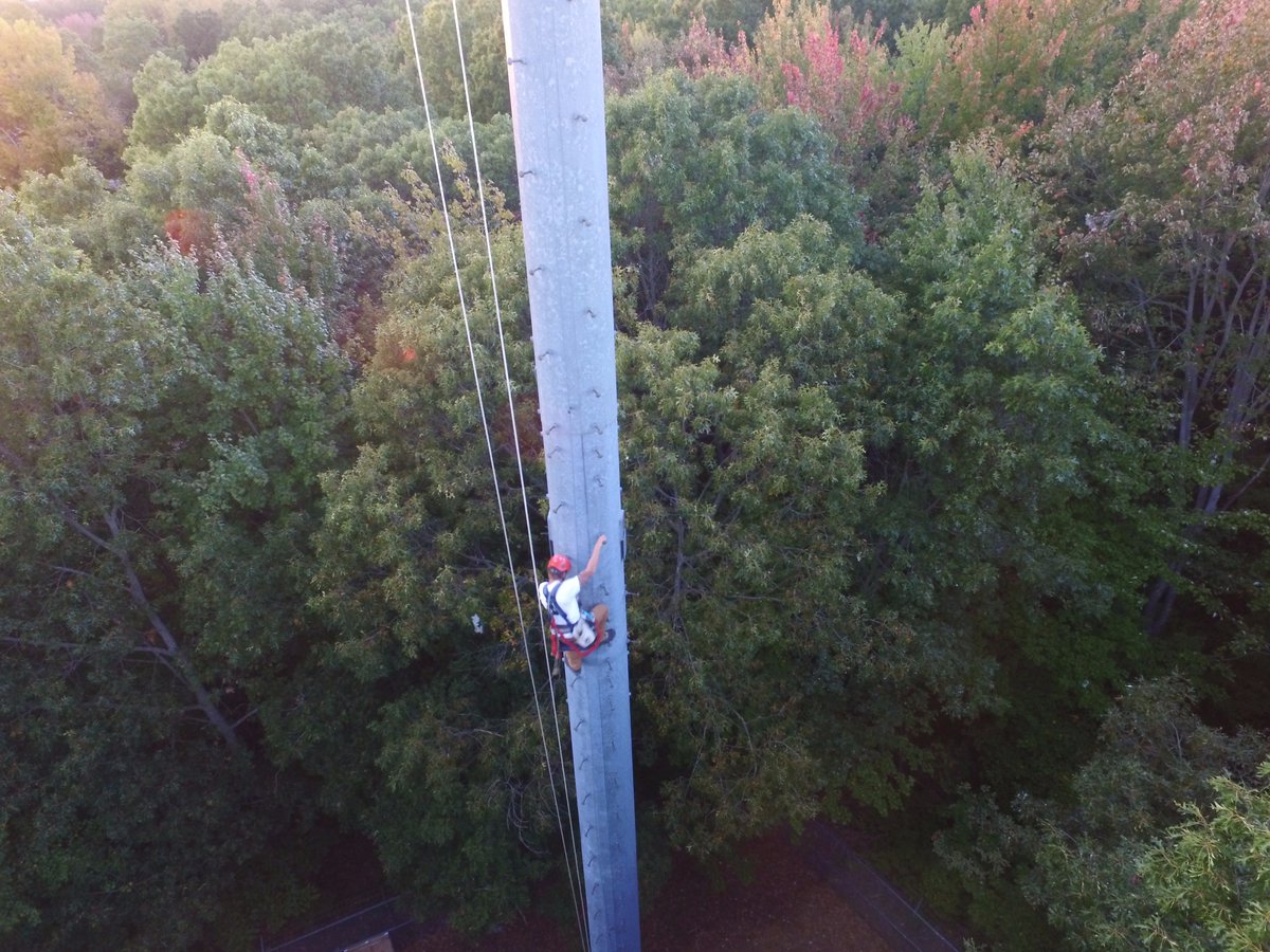 SenteniaSystems's tweet image. Tower climbing Thursday! #towerclimbing #sentenia #newengland