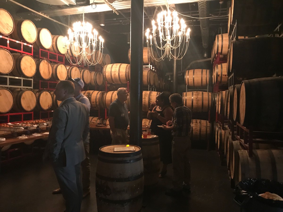 NewmarketBoston's tweet image. Such a fun networking event last night @bullyboybooze! Thank you to everyone that came out and for Bully Boy for hosting us!