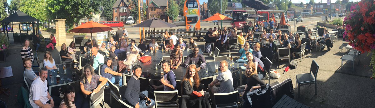 1stevehowdle's tweet photo. School of Chemistry in the sunshine 😘👍👍 @NottsChemistry @CDTSusChem https://t.co/uvnuMTp5gW