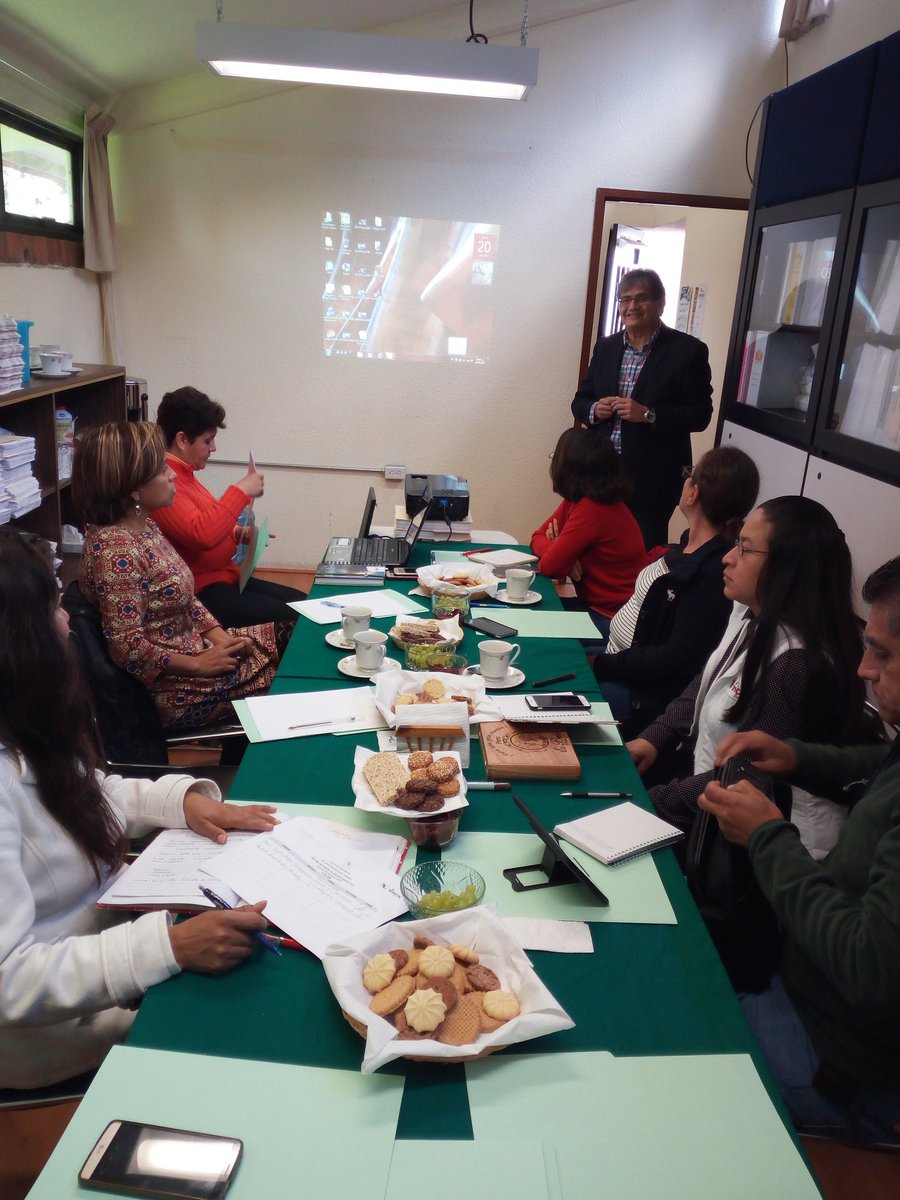 DesdeGto's tweet photo. #JustoAhora cónclave de las Coordinaciones Estatales de la Red #SENACATRI del @incarural regional centro
@Mely_Romero @GGroxanaaguirre https://t.co/FWOmP85ZTE