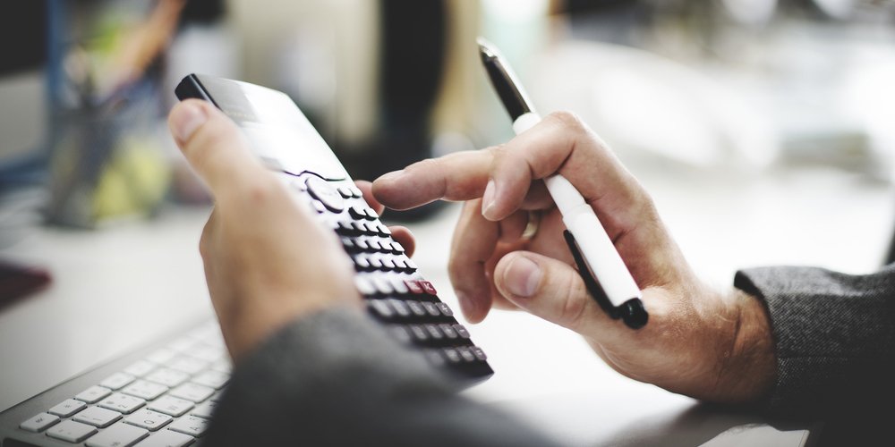 EMLcapitalgroup's tweet photo. Tips to help control your small business finances. https://t.co/TujbTg8Y2n https://t.co/eWkwugVo6z