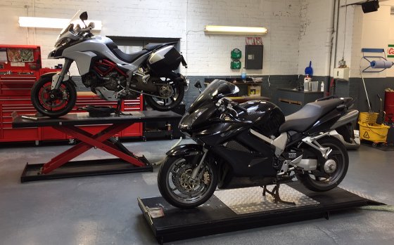 MotorradCentral's tweet photo. Servicing and MOTs for all makes and models. Over 50 years combined experience across most major brands. https://t.co/nsoBWi4R4H https://t.co/Hxjg9tYbWN