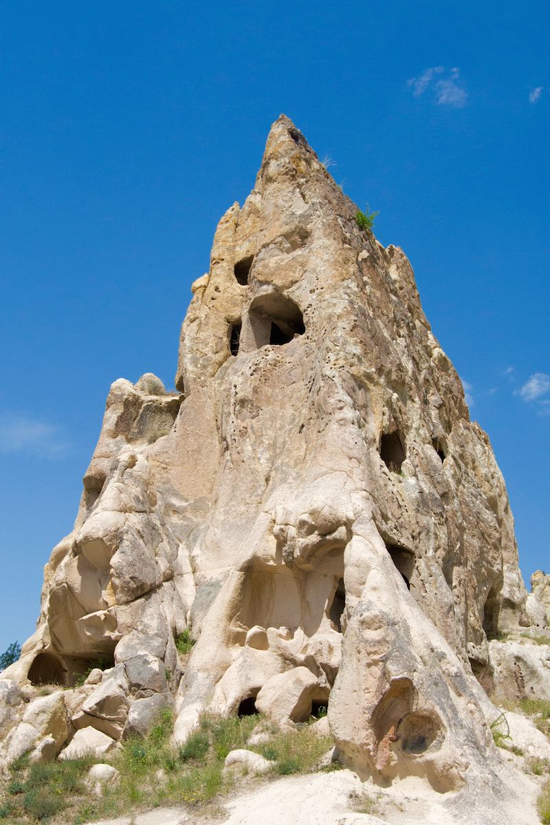 atlasandboots's tweet photo. A3: Finally, not sure if this counts but the open air museums at Zelve and Göreme in Cappadocia were incredibly weird and wonderful #LPchat https://t.co/6rj1ZNywjh