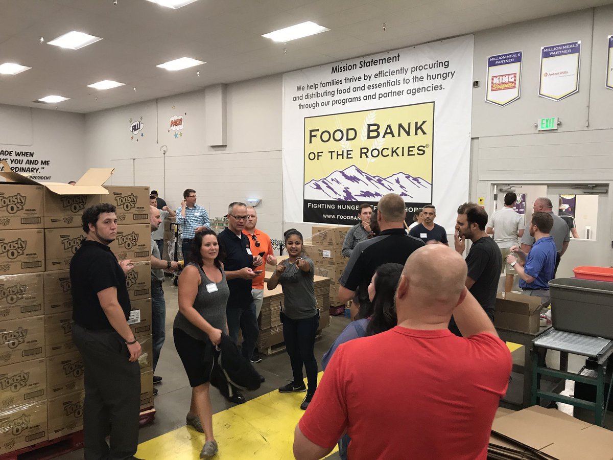 MTaets's tweet photo. LEAD conference attendees volunteering at Food Bank of the Rockies https://t.co/r2SmGZu3VC