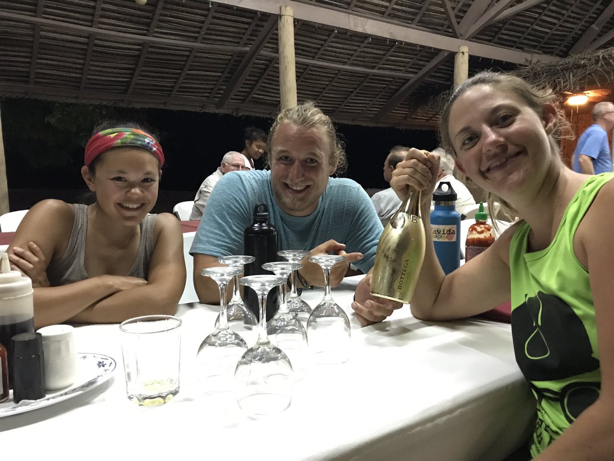 baumlab's tweet image. Team celebrating 'hump day' of the field season w well/deserved champagne! #workingsohard #corals #coralreefresilience #KI2017