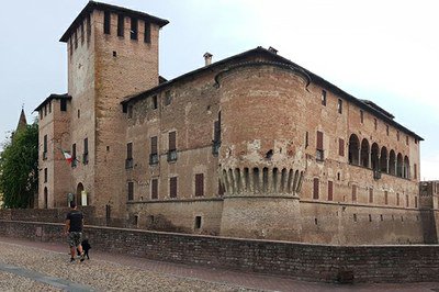 RegioneER's tweet photo. #Turismo, boom dei @CastelliDucato di Parma e Piacenza @sbonaccini: Eccellenza di una regione sempre più attrattiva https://t.co/i0z0xckKrf https://t.co/b0Eumh928o