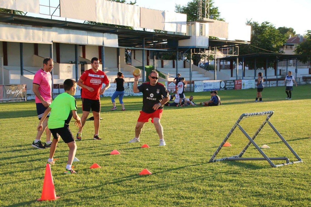ADAndalucia's tweet photo. Miembros de @ADAndalucia presentes ayer y en estos días en los Torneos de Verano en Martos (Jaén) https://t.co/kSELrBpXS4