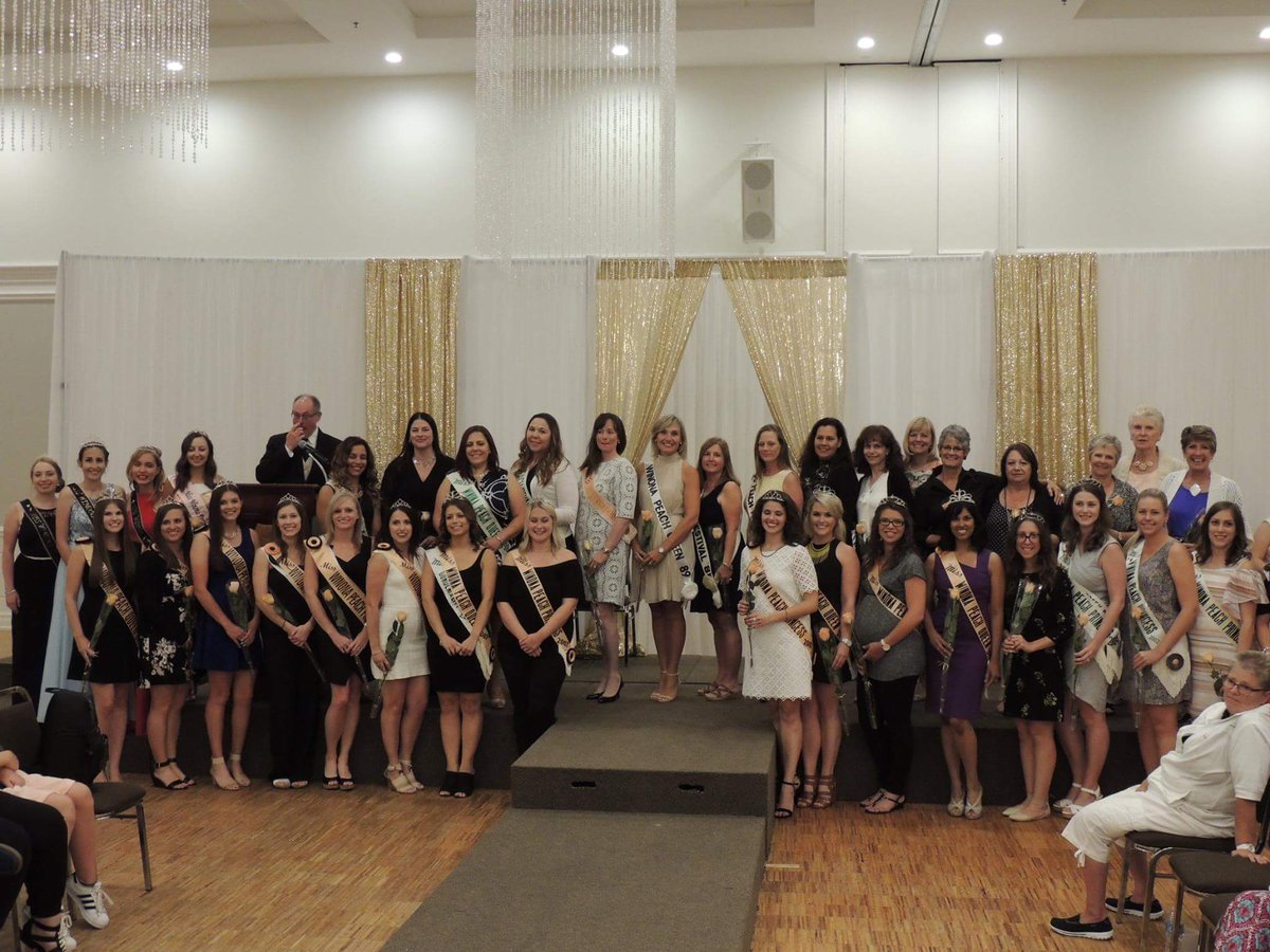 WinonaPeachFest's tweet photo. #tbt to our Peach Pageant, where over 35 past Royalty came out to celebrate the 50th Anniversary! What a great night! 👑 #HamOnt https://t.co/GY3hZRviuZ
