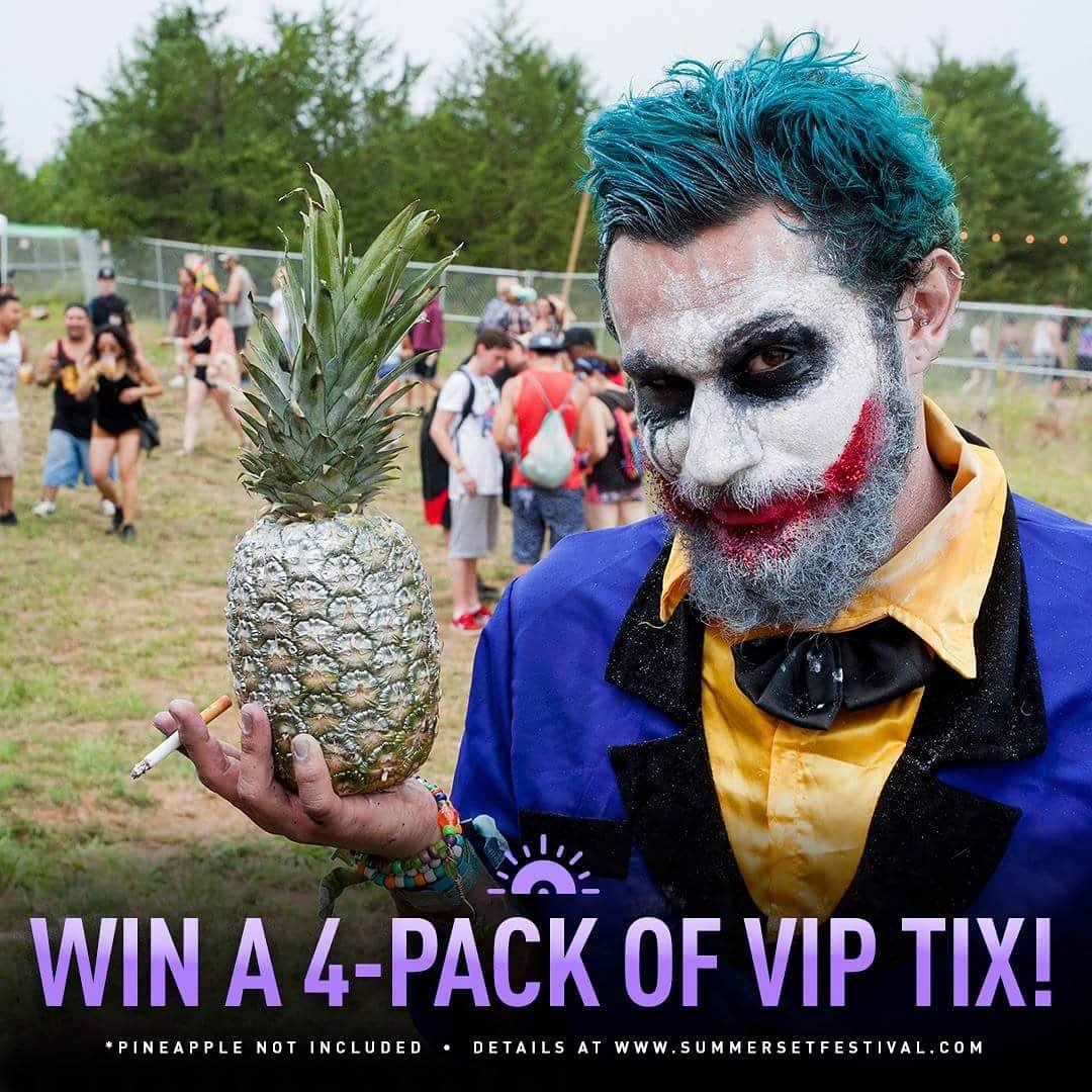 Summer__Set's tweet photo. We're giving away 4 #WoodsVIP tickets on our Facebook! Pineapple not included. ππ« #SSMF 21+ https://t.co/SeeMx4NHpK