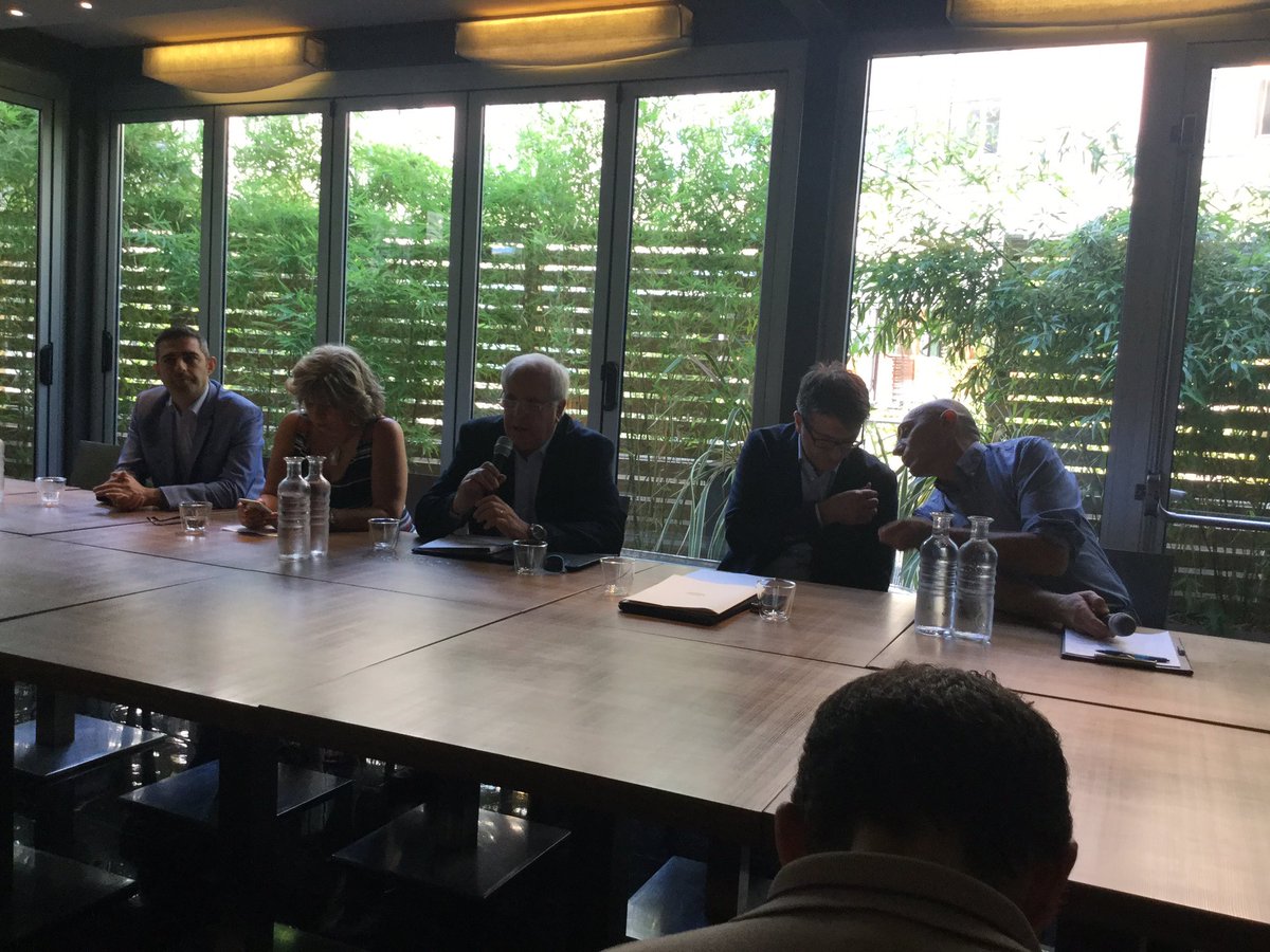 DorianaTucci's tweet photo. Eccoci alla Griglia @Varrone_MI per presentazione del #festivaldelprosciuttodiparma @prosciuttoparma che avrà luogo in settembre #foodvalley https://t.co/qBaotXHRJR