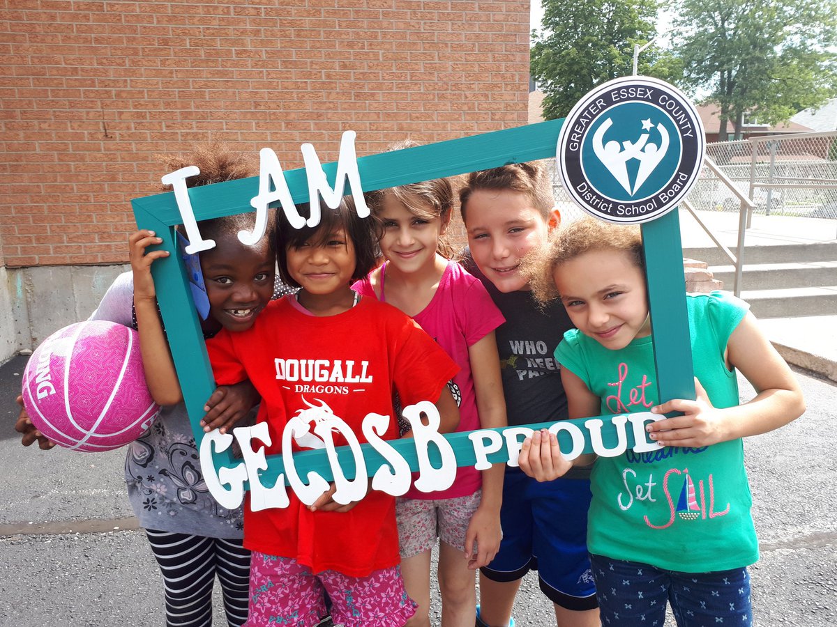 campwonderrocks's tweet photo. Proud to be at Camp Wonder!! @gecdsbpro #2017SLPgecdsb https://t.co/xJeHkTEeiF