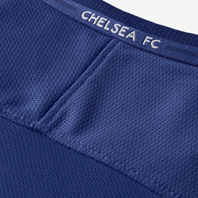 UberChelseaFC_'s tweet photo. GIVEAWAY:

I will be giving away Chelsea's new home shirt to a lucky follower.

All you have to do is Retweet and Follow @UberCheIseaFC. https://t.co/KAAn3f2H8N